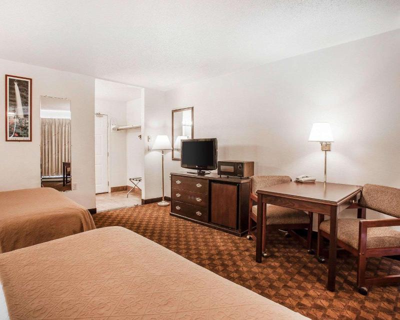 Quality Inn Port Angeles image