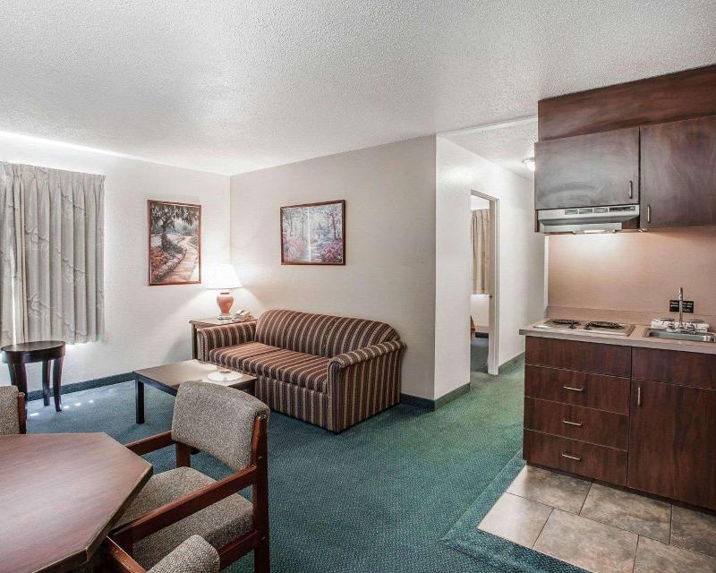 Quality Inn Port Angeles image