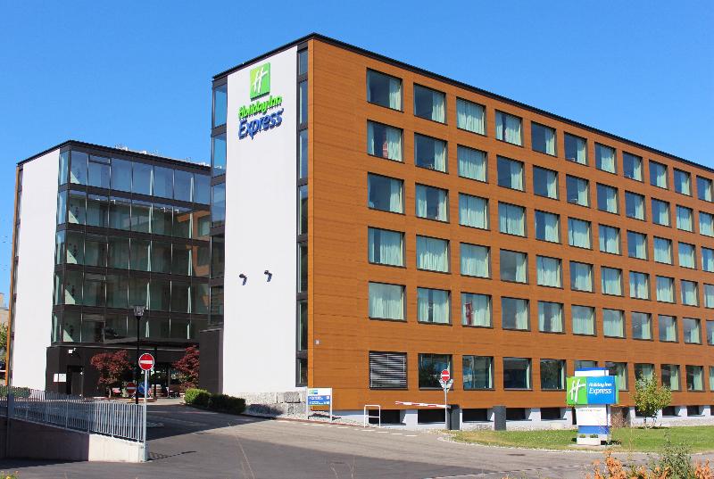 Holiday Inn Express Zurich Airport