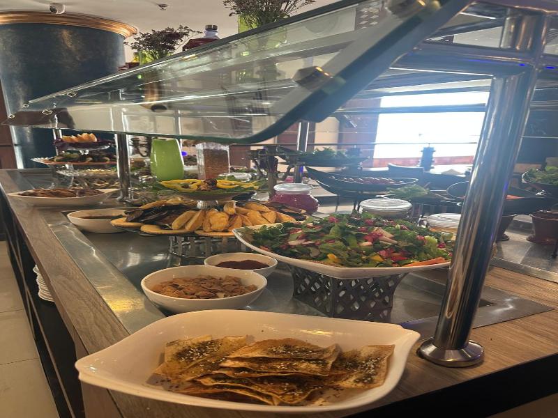 Golden Tulip Al Khobar Hotel image