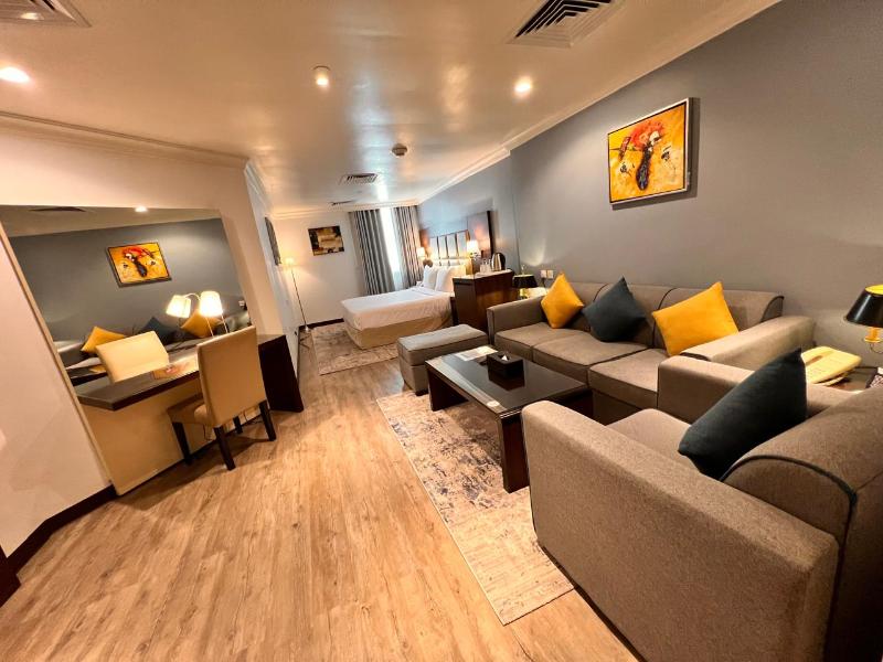 Golden Tulip Al Khobar Hotel image
