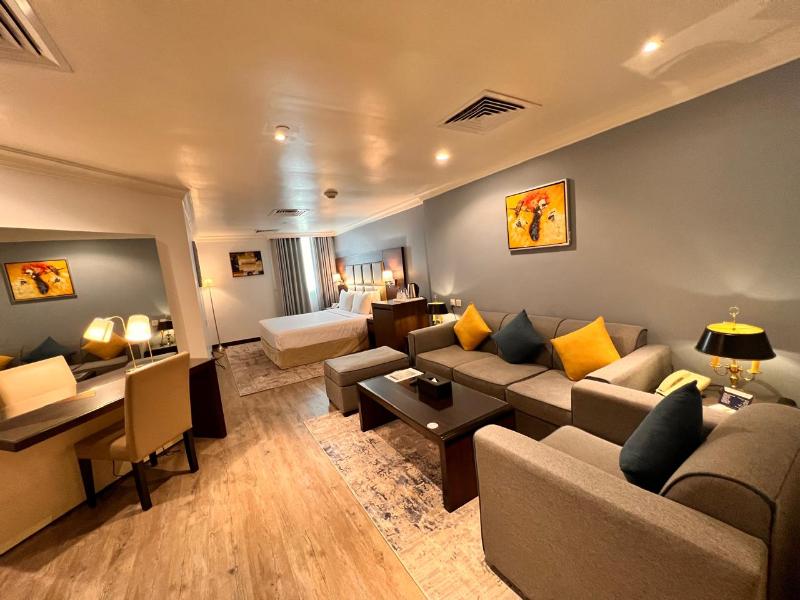 Golden Tulip Al Khobar Hotel image
