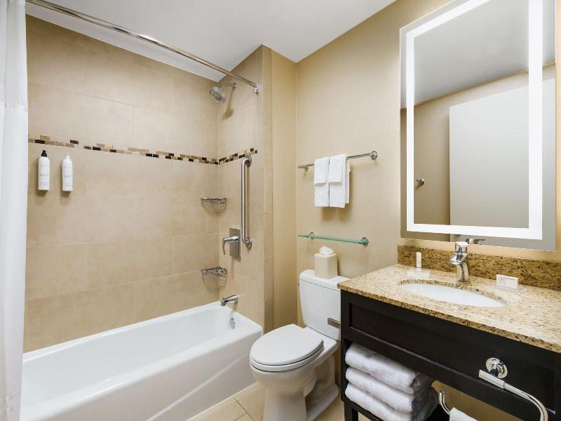 Fairfield Inn By Marriott Midtown/Penn Station image