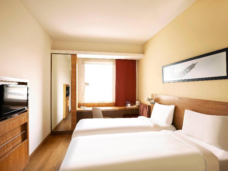 ibis Navi Mumbai image