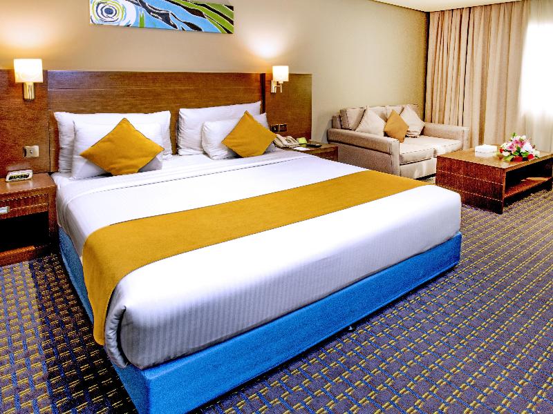 Best Western Premier Muscat image