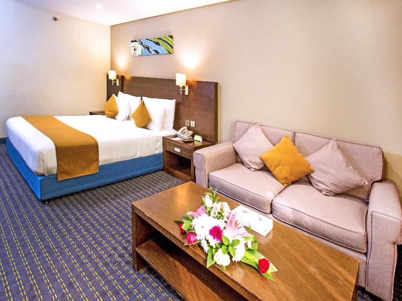 Best Western Premier Muscat image