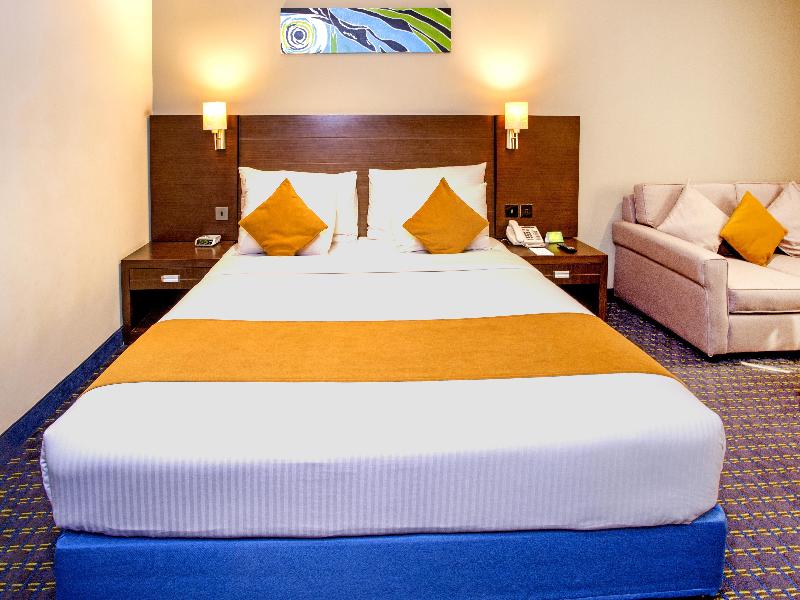 Best Western Premier Muscat image