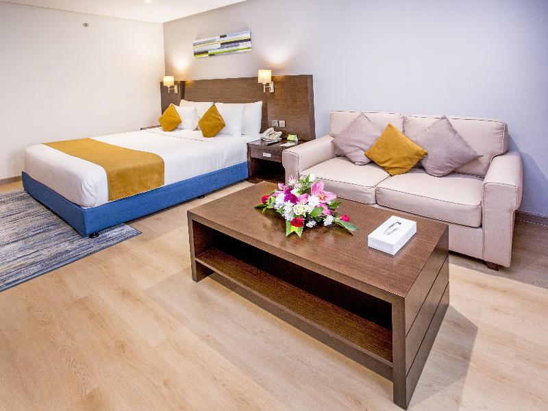 Best Western Premier Muscat image