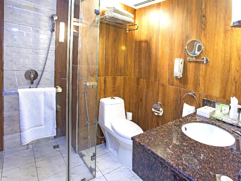 Best Western Premier Muscat image