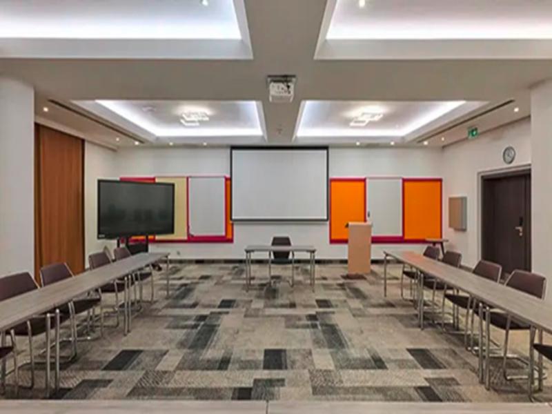 Premier Inn Stuttgart Bad Cannstatt image