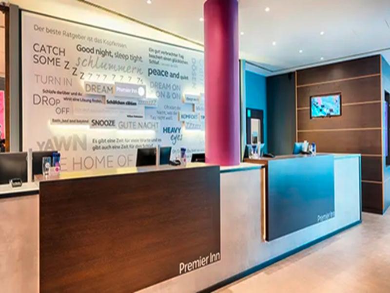 Premier Inn Stuttgart Bad Cannstatt image