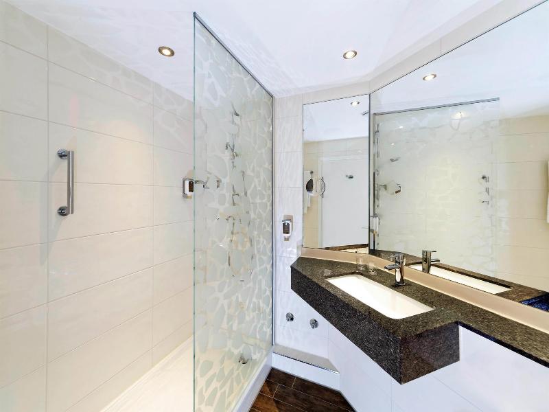 Premier Inn Stuttgart Bad Cannstatt image