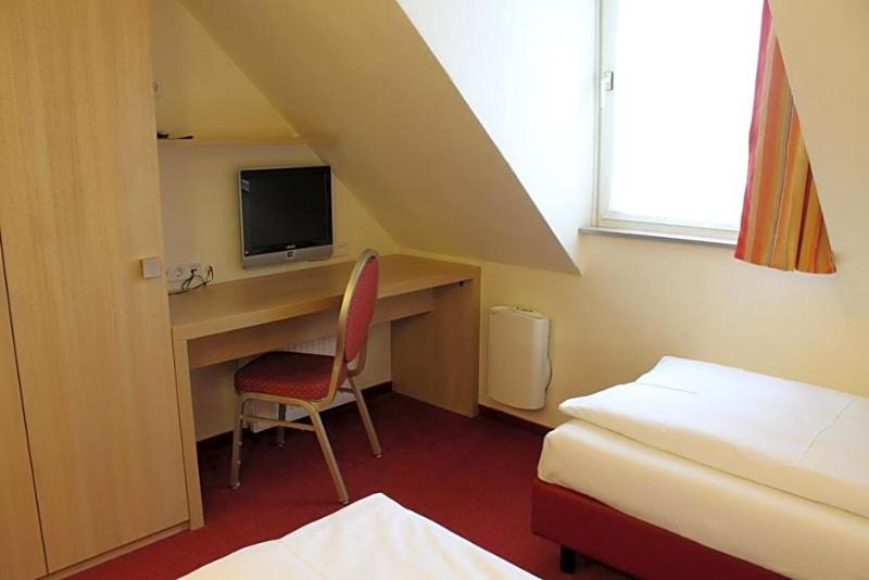 Scholz image