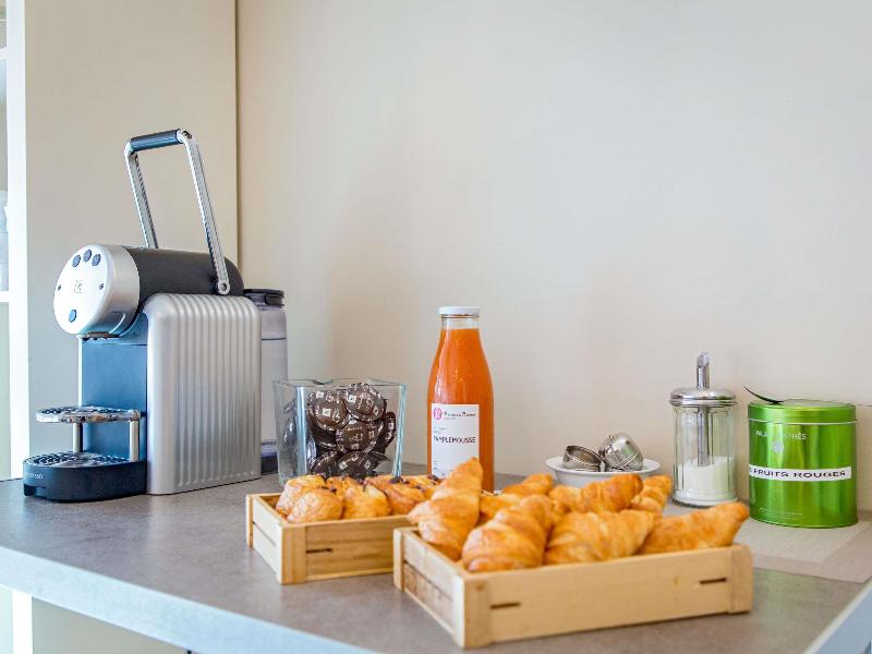 ibis Styles Toulon Centre Port image