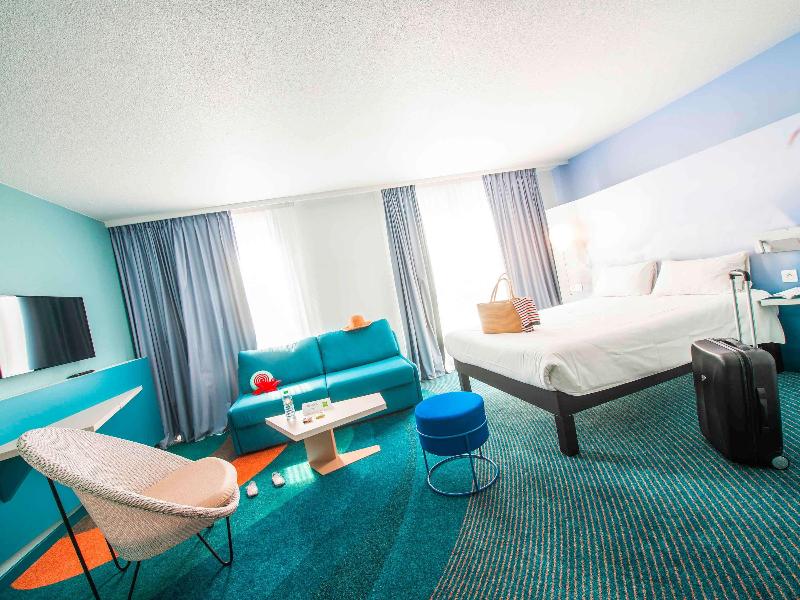 ibis Styles Toulon Centre Port image