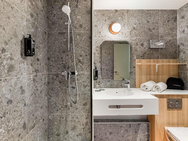 Ibis Styles Annecy Centre Gare image