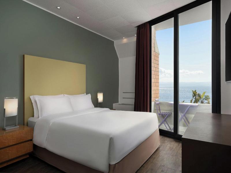 Four Points by Sheraton Catania Hotel & Conference image