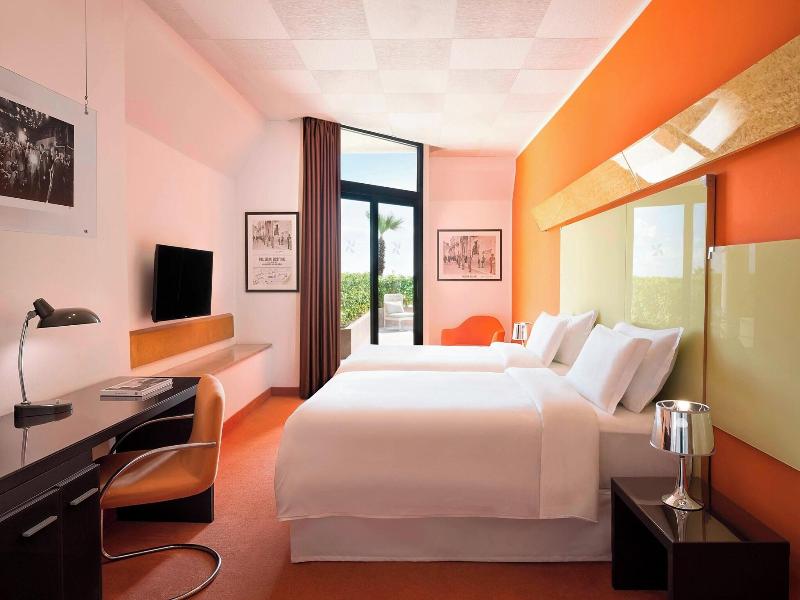 Four Points by Sheraton Catania Hotel & Conference image