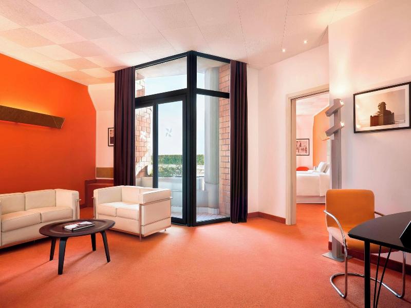 Four Points by Sheraton Catania Hotel & Conference image