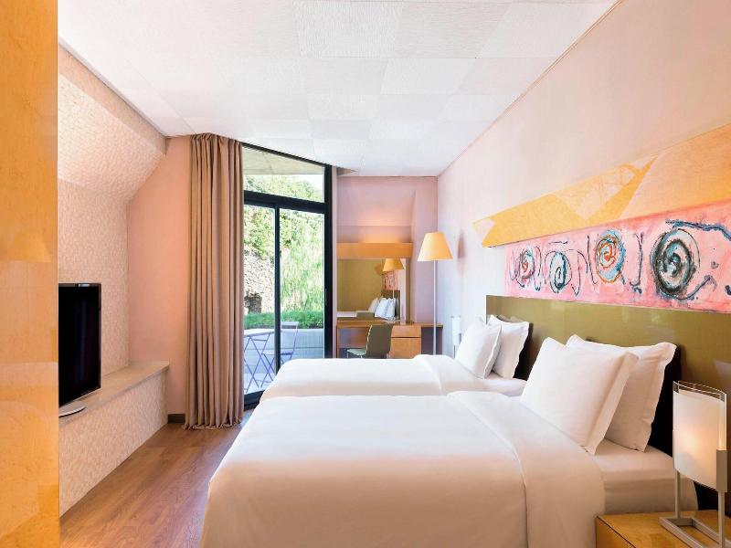 Four Points by Sheraton Catania Hotel & Conference image