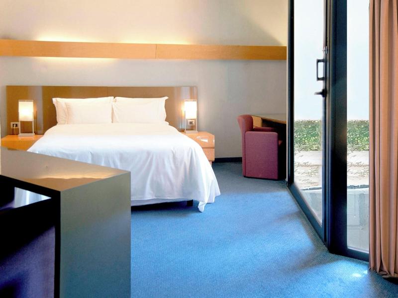 Four Points by Sheraton Catania Hotel & Conference image