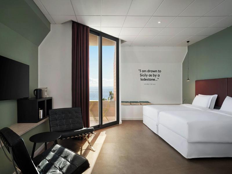 Four Points by Sheraton Catania Hotel & Conference image