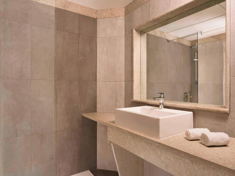 Four Points by Sheraton Catania Hotel & Conference image