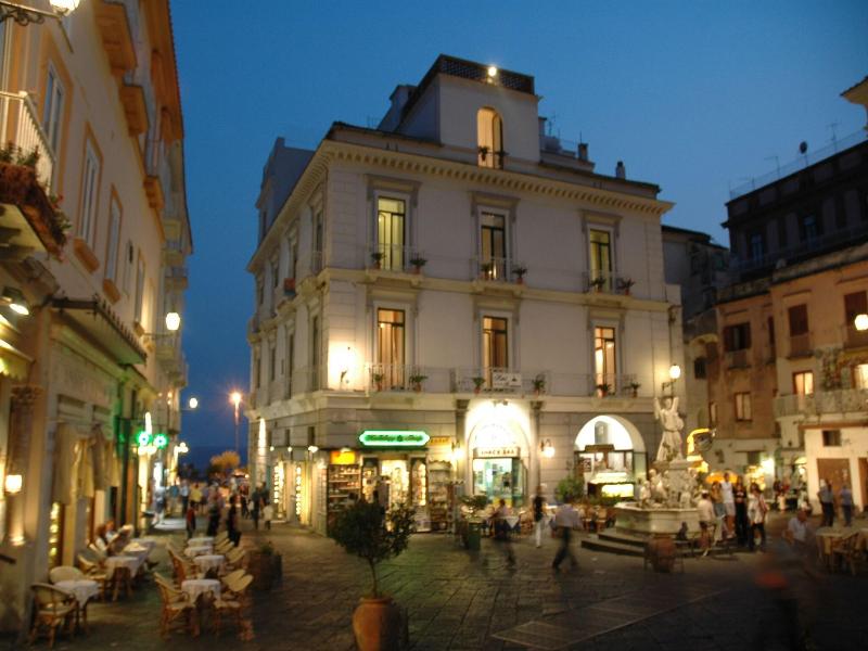 Fontana image