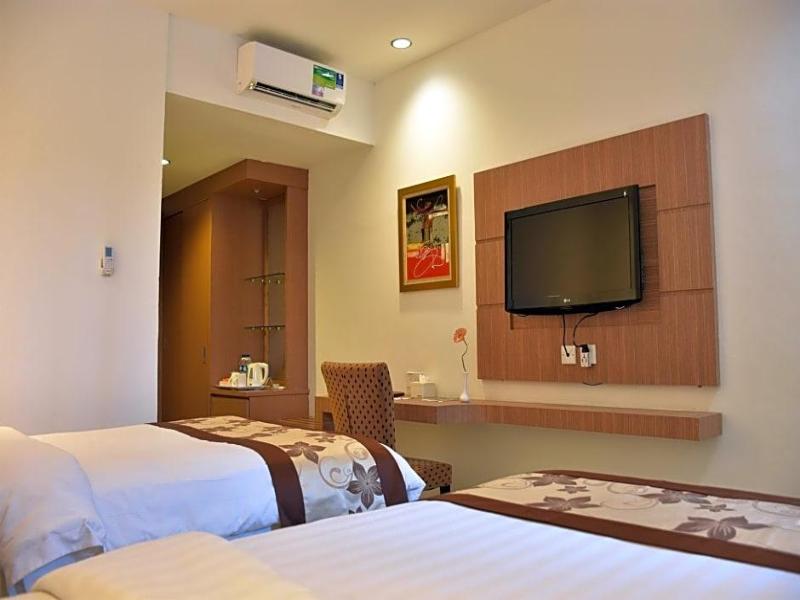 Batam Centre image
