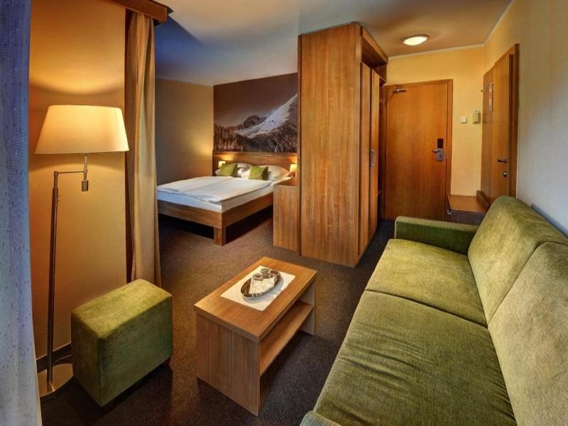 Hotel Fis image