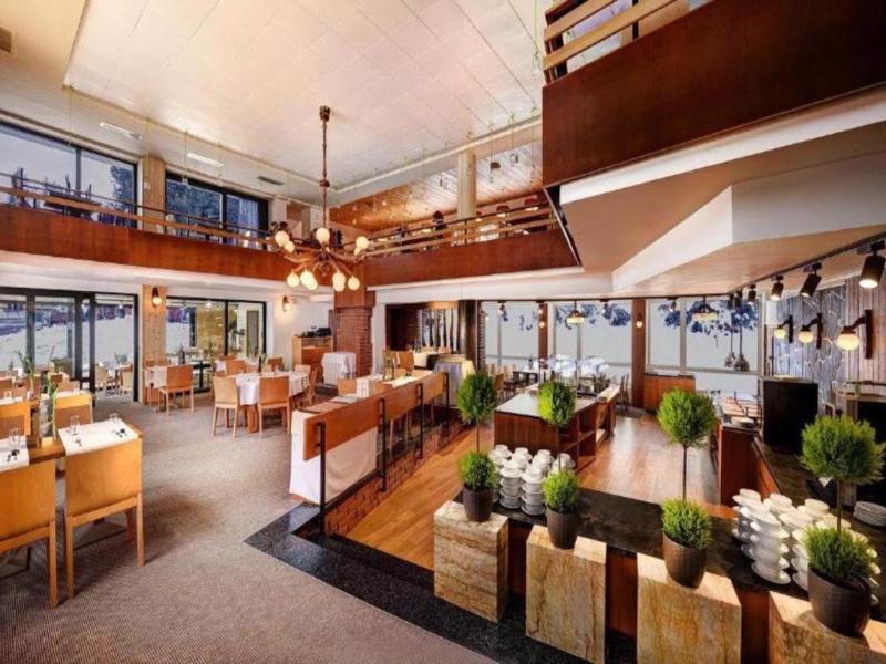Hotel Fis image