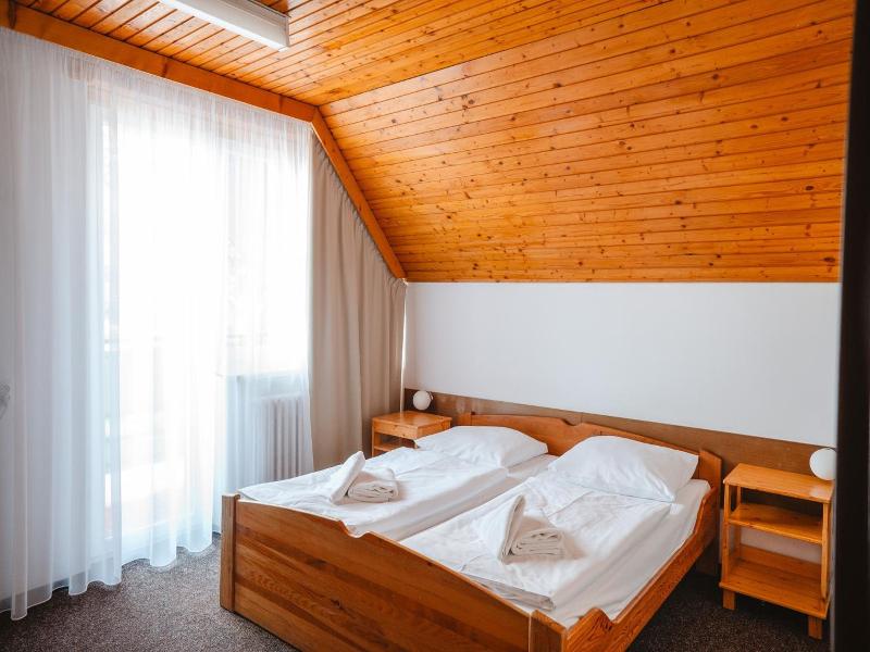 Hotel Fis image