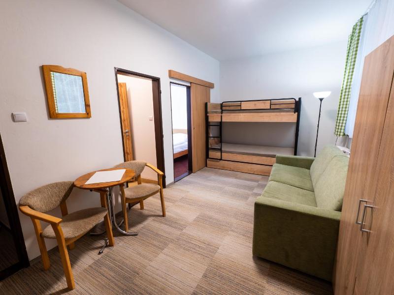 Hotel Fis image