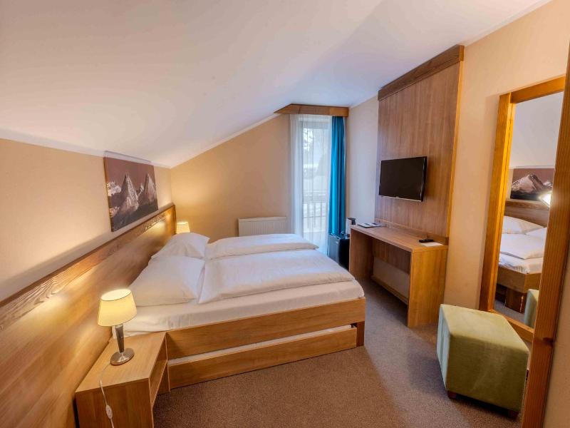 Hotel Fis image