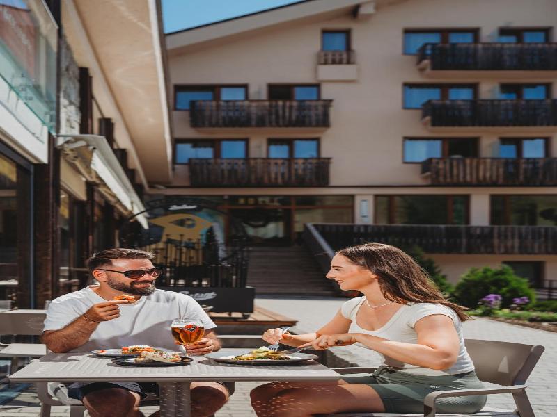 Hotel Fis image