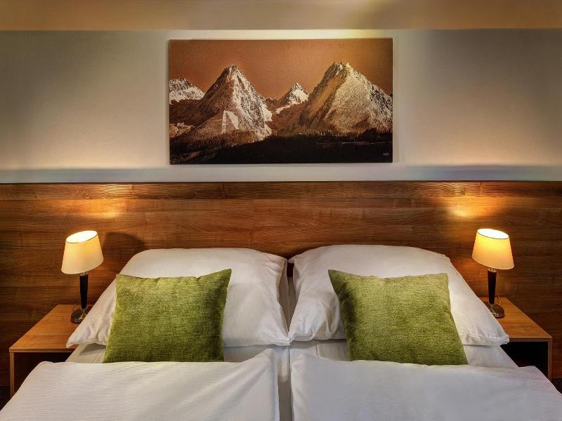 Hotel Fis image