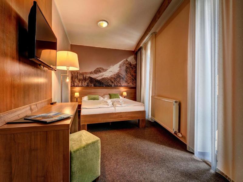 Hotel Fis image