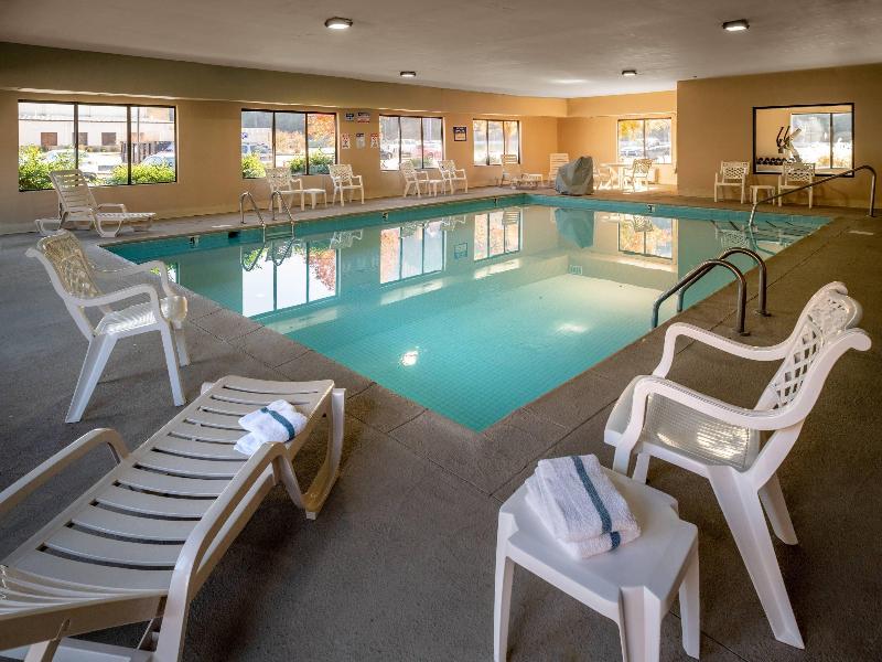 Comfort Suites Prestonsburg West image