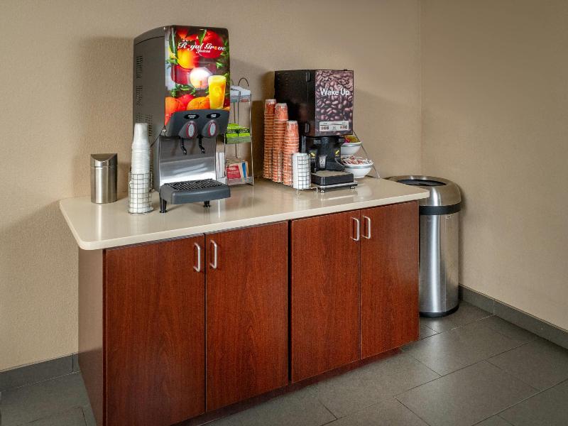 Comfort Suites Prestonsburg West image