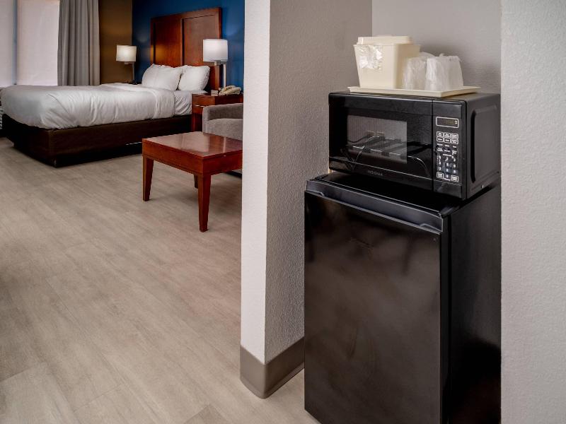 Comfort Suites Prestonsburg West image