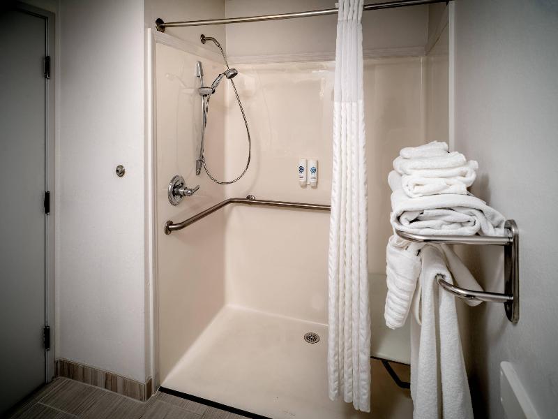 Comfort Suites Prestonsburg West image