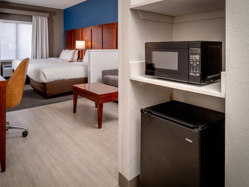 Comfort Suites Prestonsburg West image