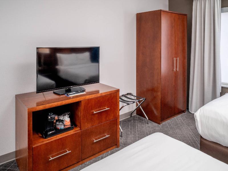 Comfort Suites Prestonsburg West image