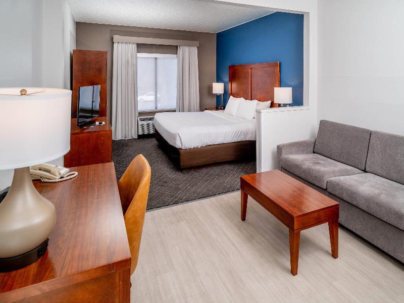 Comfort Suites Prestonsburg West image
