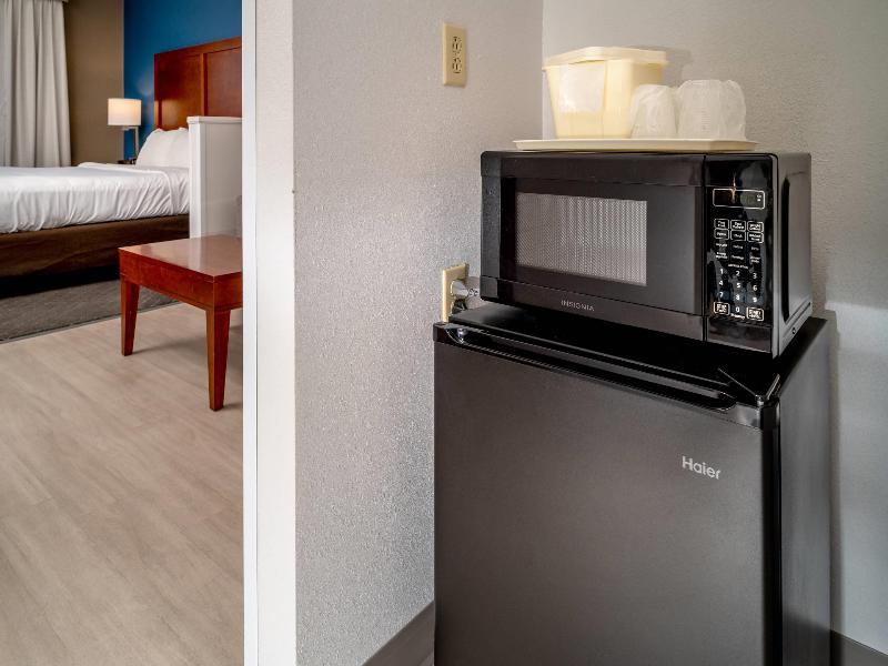 Comfort Suites Prestonsburg West image