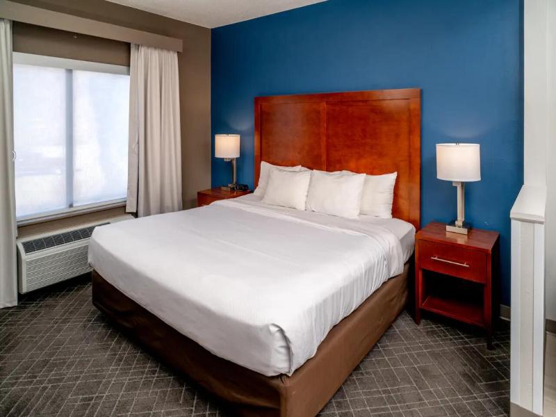 Comfort Suites Prestonsburg West image