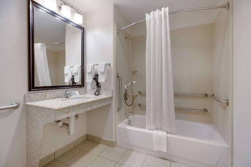 Suburban Studios Berwick - Morgan City image