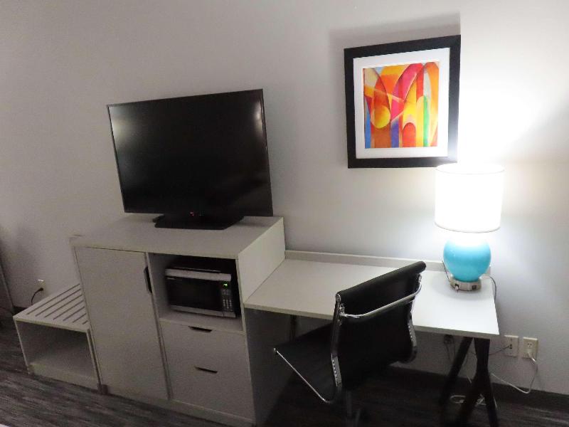Best Western Heritage Inn & Suites image