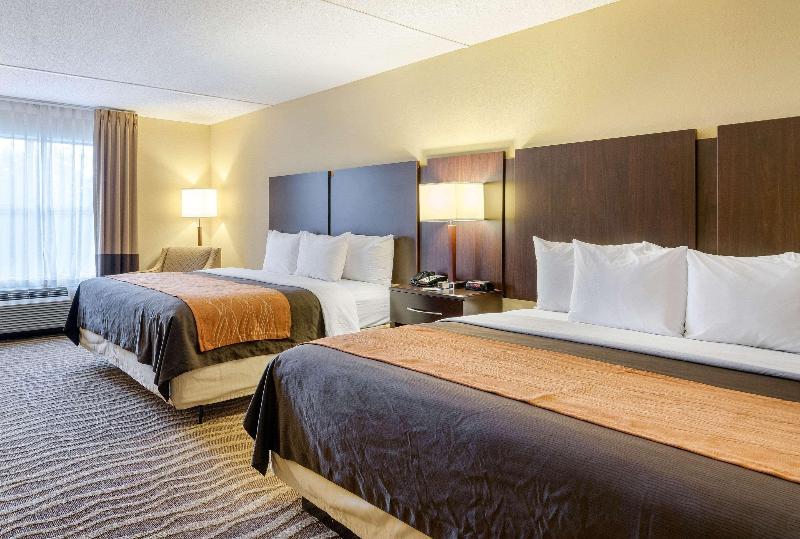 Comfort Inn & Suites Lexington Park image