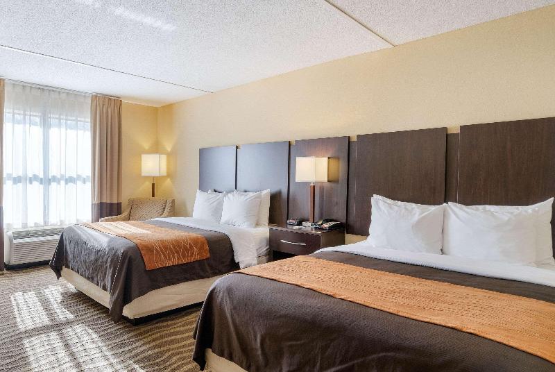 Comfort Inn & Suites Lexington Park image